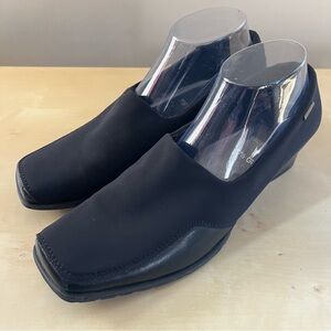 Ara GORE-TEX Women's Dark Navy Slip-On Square Toe Pump Loafers